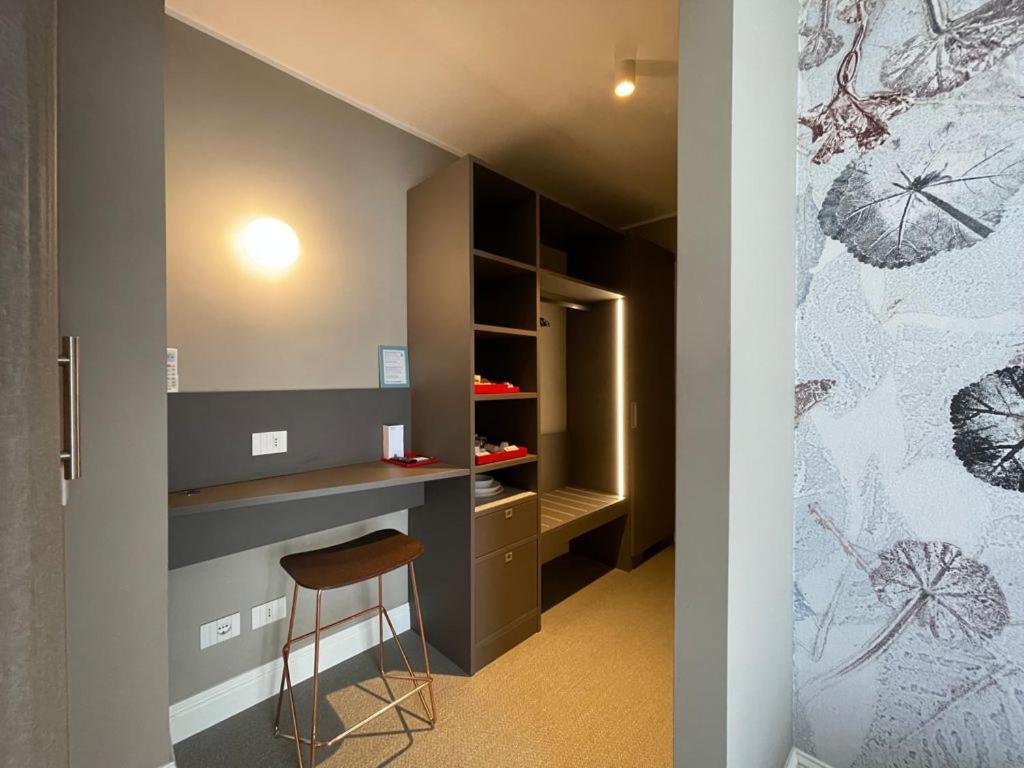 Anjoy&Bleev Rooms Rho Exteriér fotografie